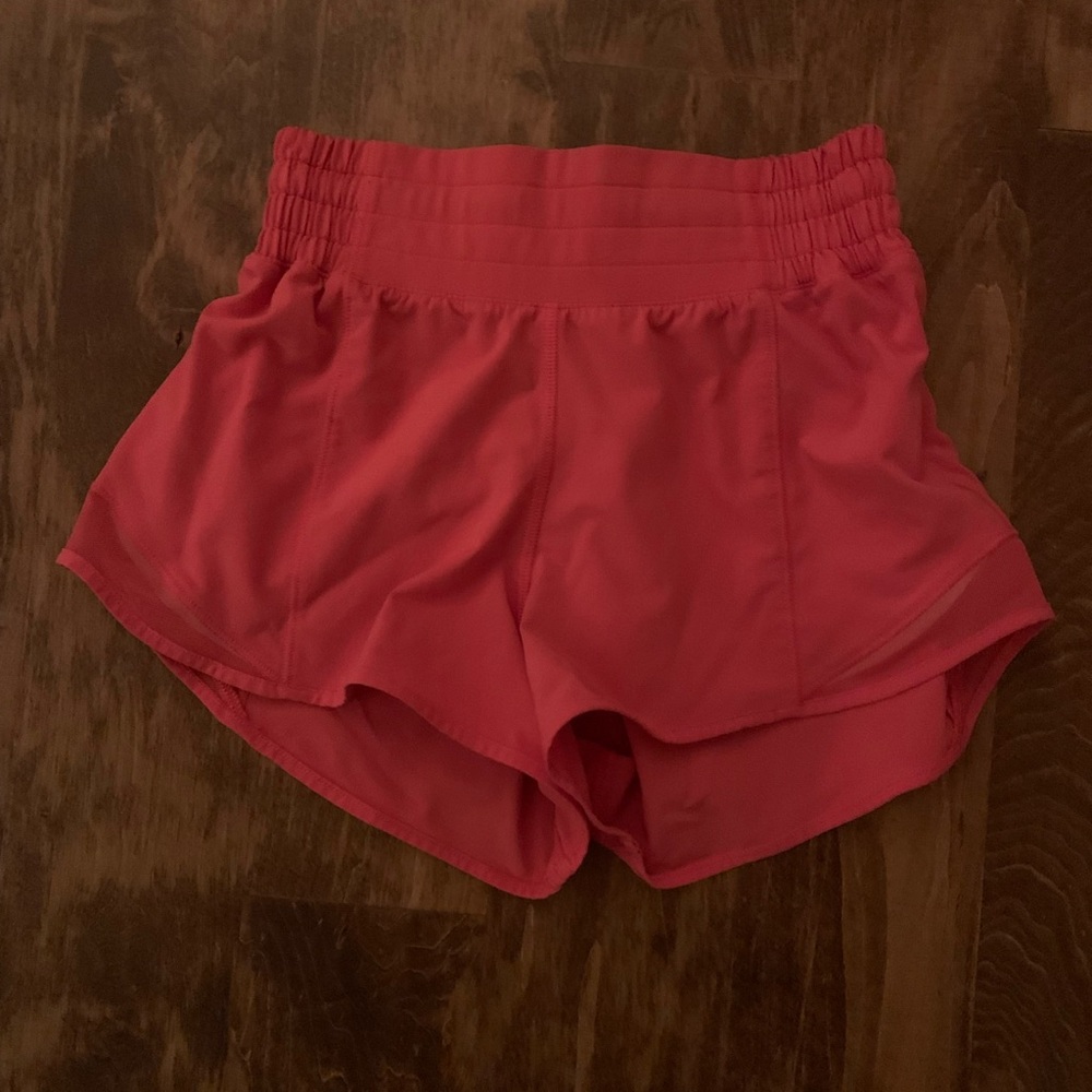 Lululemon Hotty Hots Lipgloss 2.5in